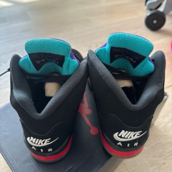 Nike Retro Air Jordan 5 "Top 3" - Picture 4 of 5